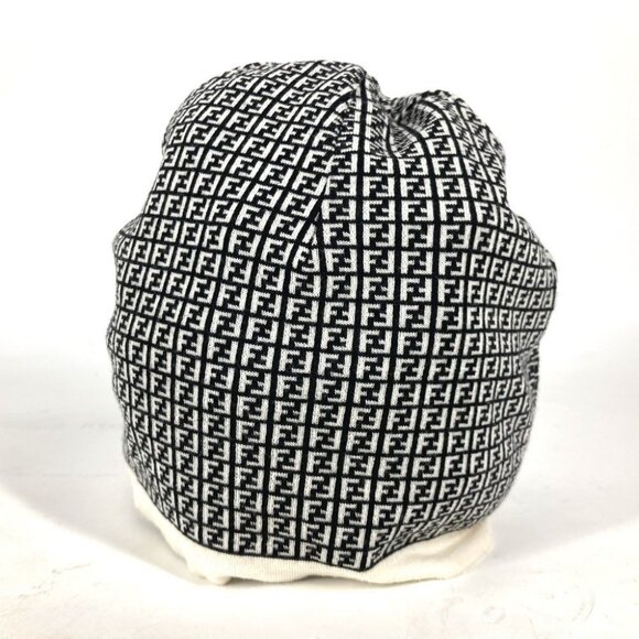 FENDI FXQ056 Zucca logo beanie hat knit hat knit cap Knit hat wool Black/White main image 4